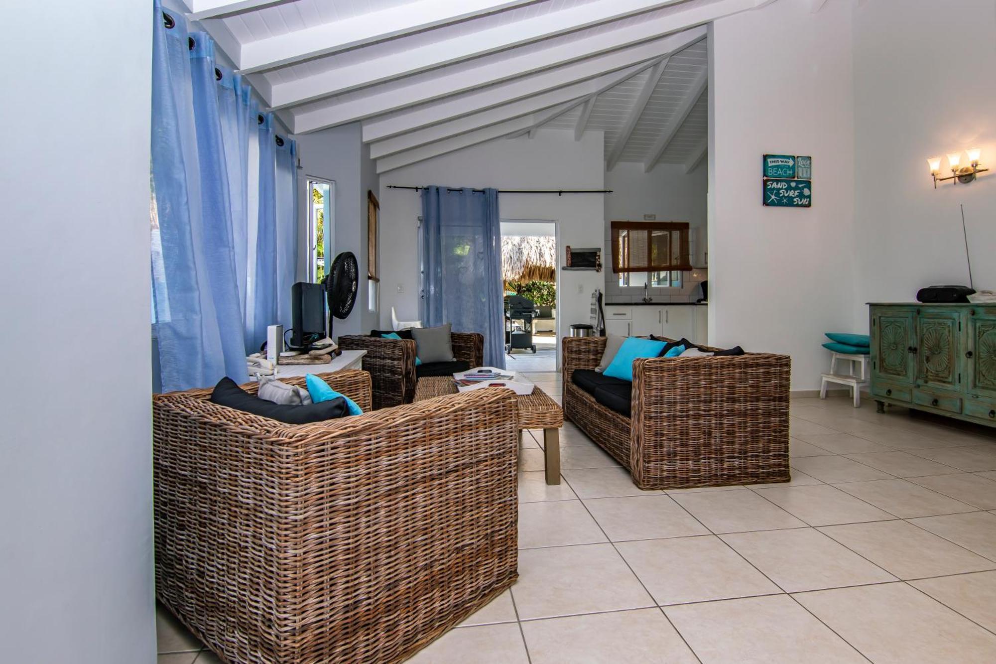 Villa Blue Curacao Jan Thiel Buitenkant foto