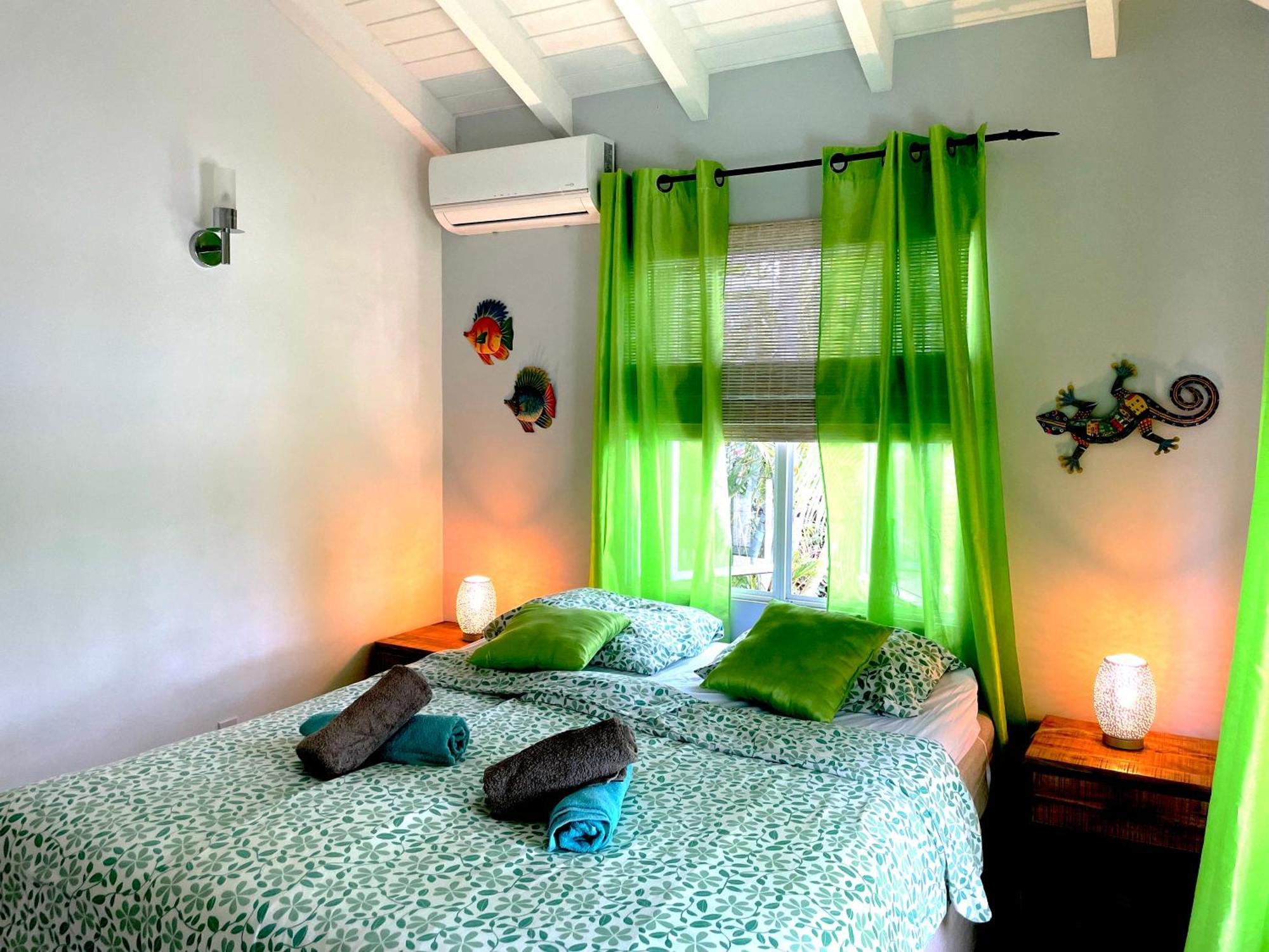 Villa Blue Curacao Jan Thiel Buitenkant foto